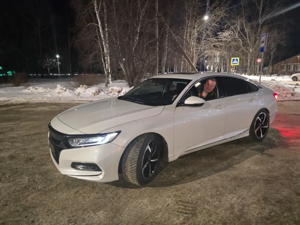 Автомобиль клиента — Алексей