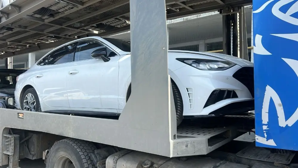 Автомобиль клиента — Алексей