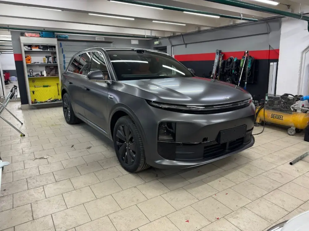 Автомобиль клиента — Олег